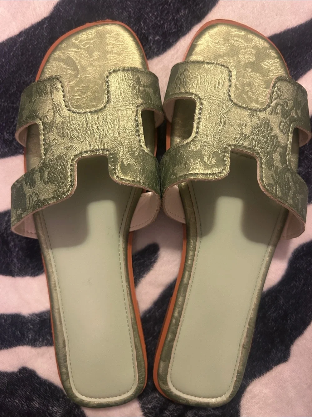 Summer clearance shoes bundle ; flats, flip flops, slides, ballet jelly shoes